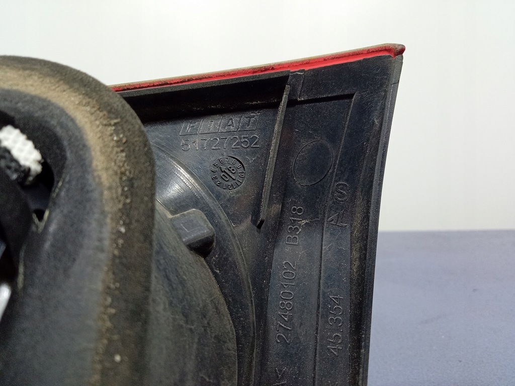 фото №7, Fiat croma ii 05- лампа задняя левая w крышка 51727252