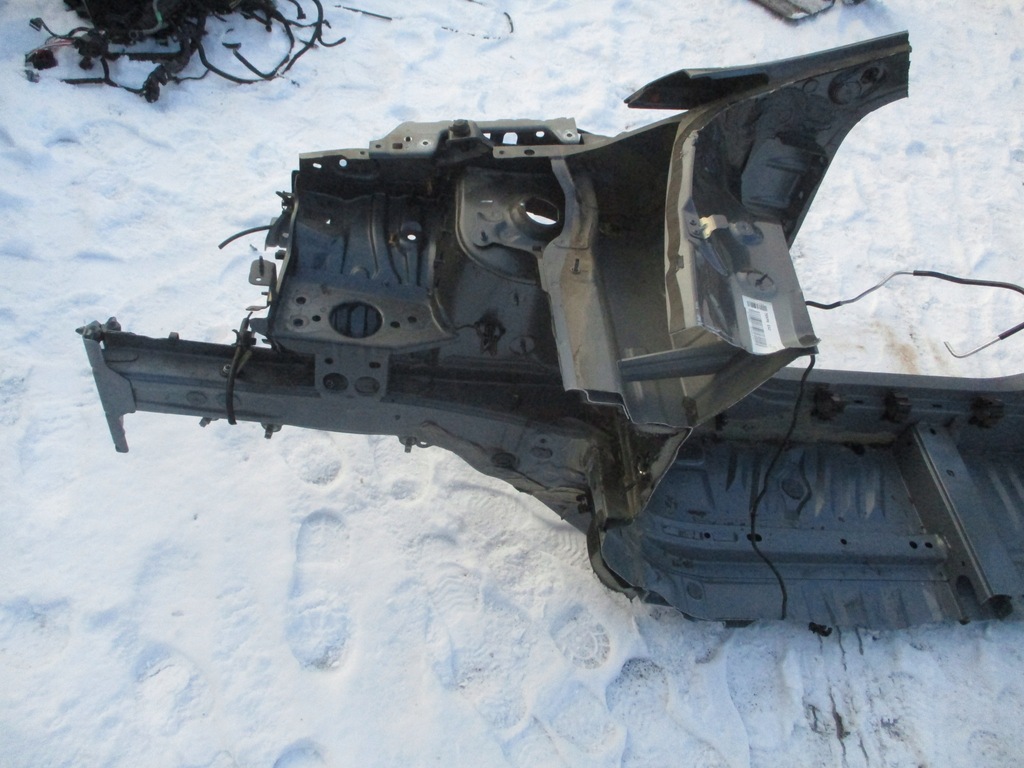 фото №4, Renault clio v четверть лонжерон правая 19-24 rok tekpn