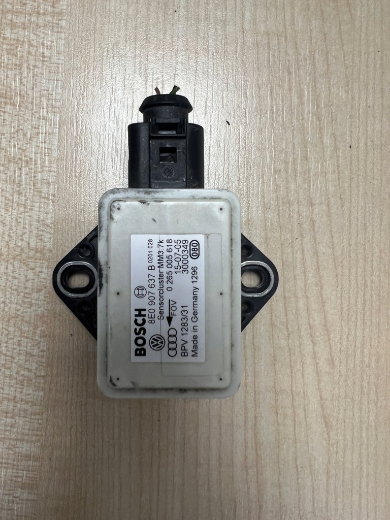 фото №1, Audi оригінальний номер 8e0907637b датчик esp