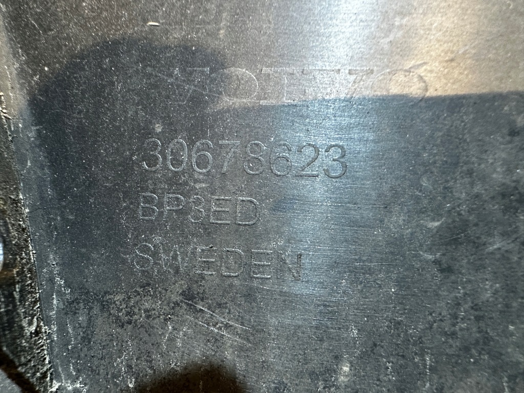 фото №10, Volvo v70 iii 07-13 бампер перед передний 30678623