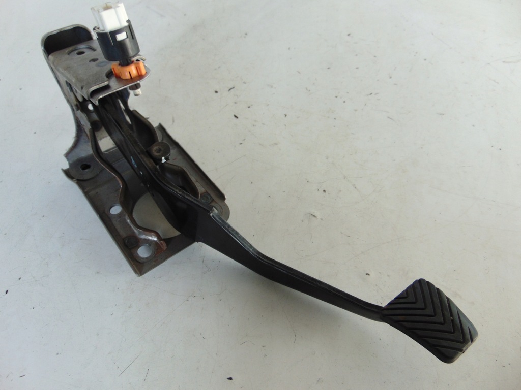 фото №1, Педаль тормоза citroen c4 aircross