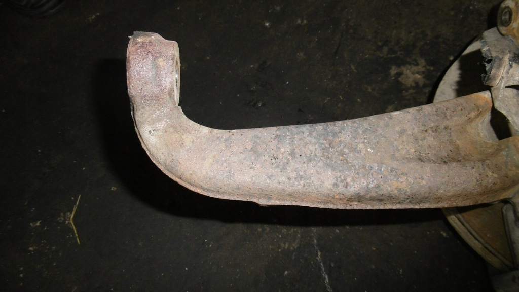 фото №4, Nissan navara 17r поворотный кулак левая передняя перед