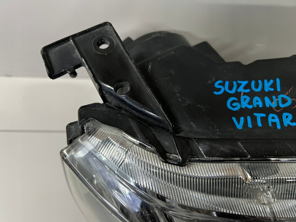фото №7, Лампа передняя правая suzuki grand vitara ii линза