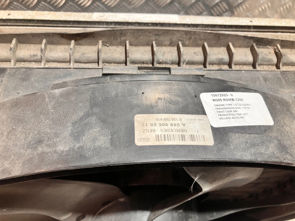 Вентилятор радіатор води mercedes w205 1.6 cdi механічна коробка передач Зі Шроту