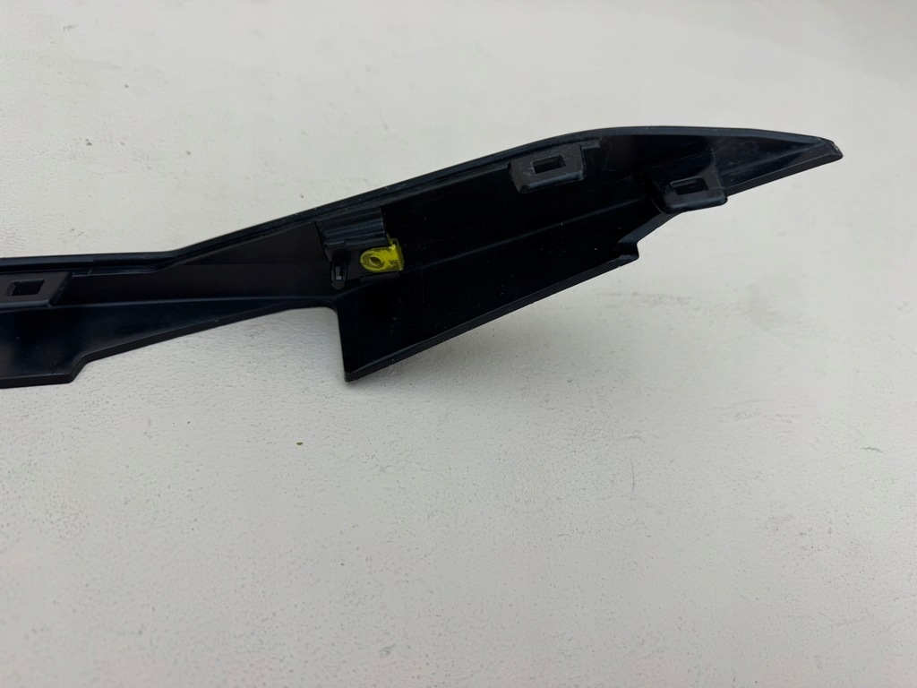 фото №14, Jaguar i-pace 18r- молдинг бампера левая левый перед j9d3-17e837-a