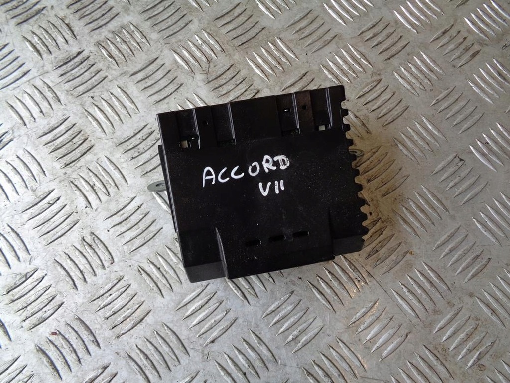 фото №1, Усилитель радио honda accord vii 02-