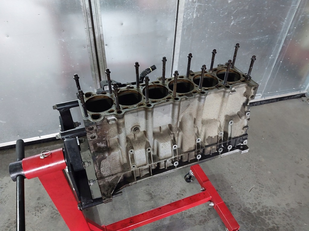 фото №7, Блок двигателя bmw e39 523i m52b25 1xvanos