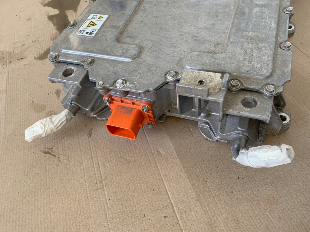 фото №12, Ford mustang mach-e rwd 21r 75.7kwh инвертор напряжения оригинал