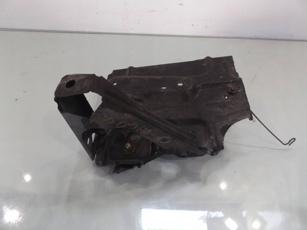 Купить Aygo 1 основание аккумулятор