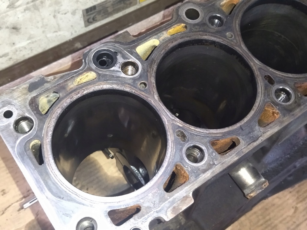 фото №3, Блок двигуна - sprinter 2.2 cdi | r6660110801