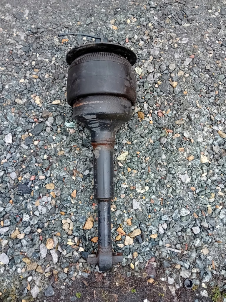 Купити Амортизатор передній man tgx tgs стойка lowdeck