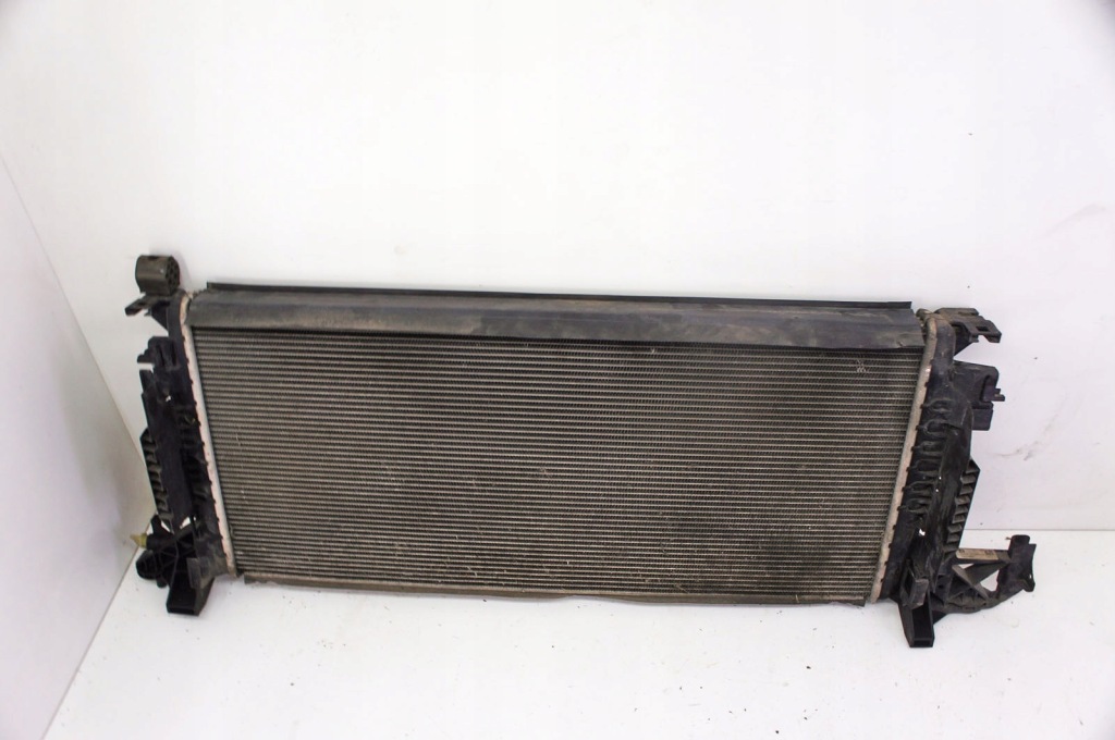 Oi036 opel astra k v 1.6d радіатор води в Україні