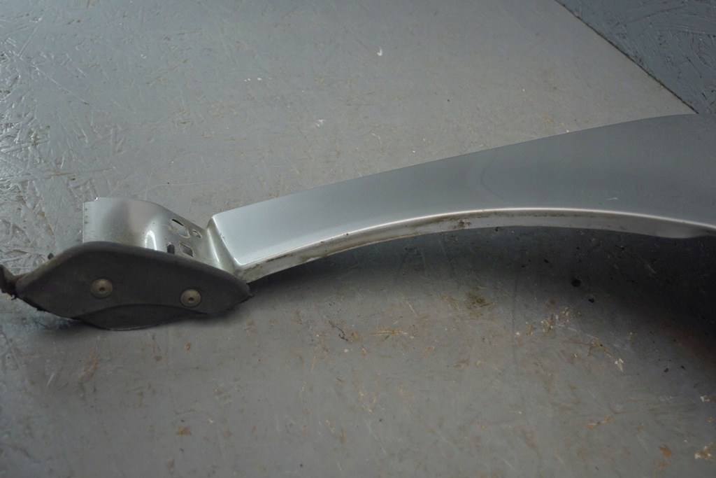 фото №11, Volvo s40 ii v50 крыло правый перед 426 b2437