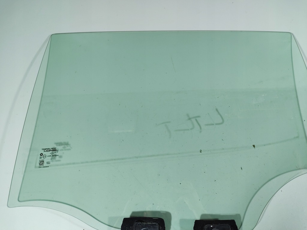 фото №10, Jeep compass 17r- скло двері лівий задня 18r