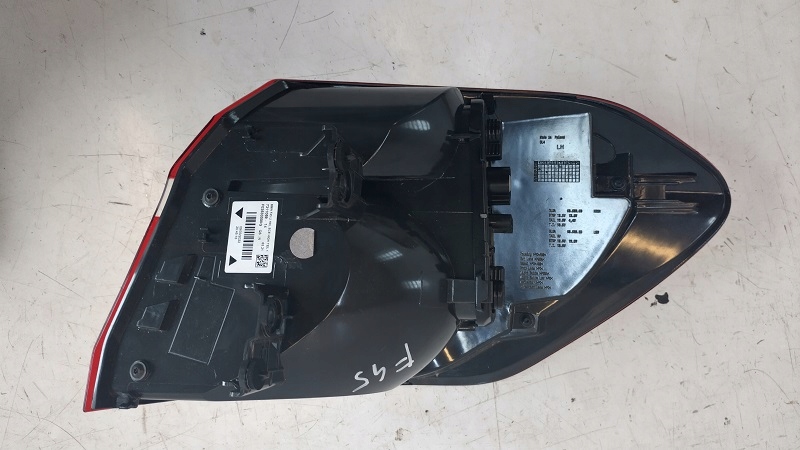 фото №2, Bmw 2 f45 лампа задняя