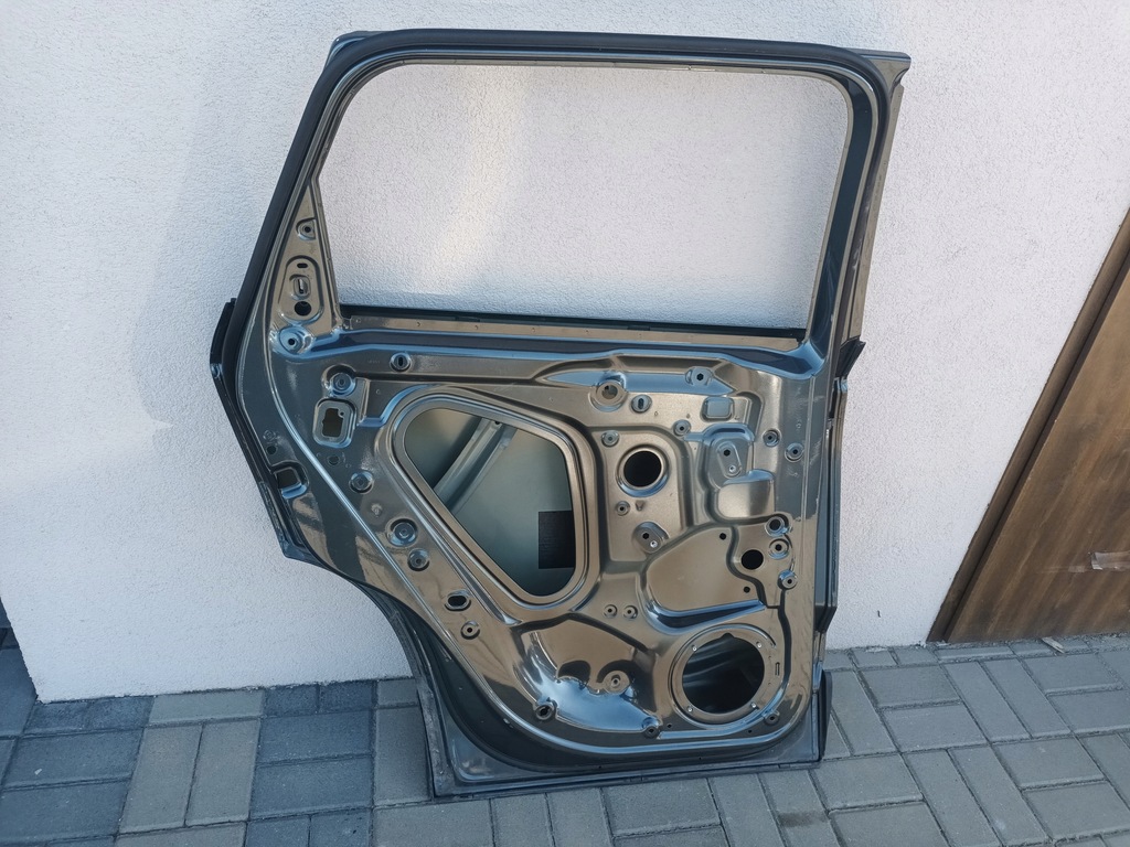 фото №6, Дверь левая задние seat ateca 575 задняя левый skoda karoq