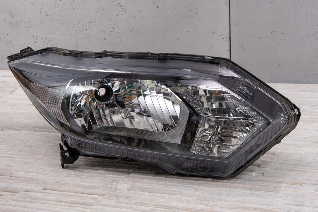 фото №10, Honda hr-v ii ru 2015-2018 лампа передняя prawa33100t7sa01