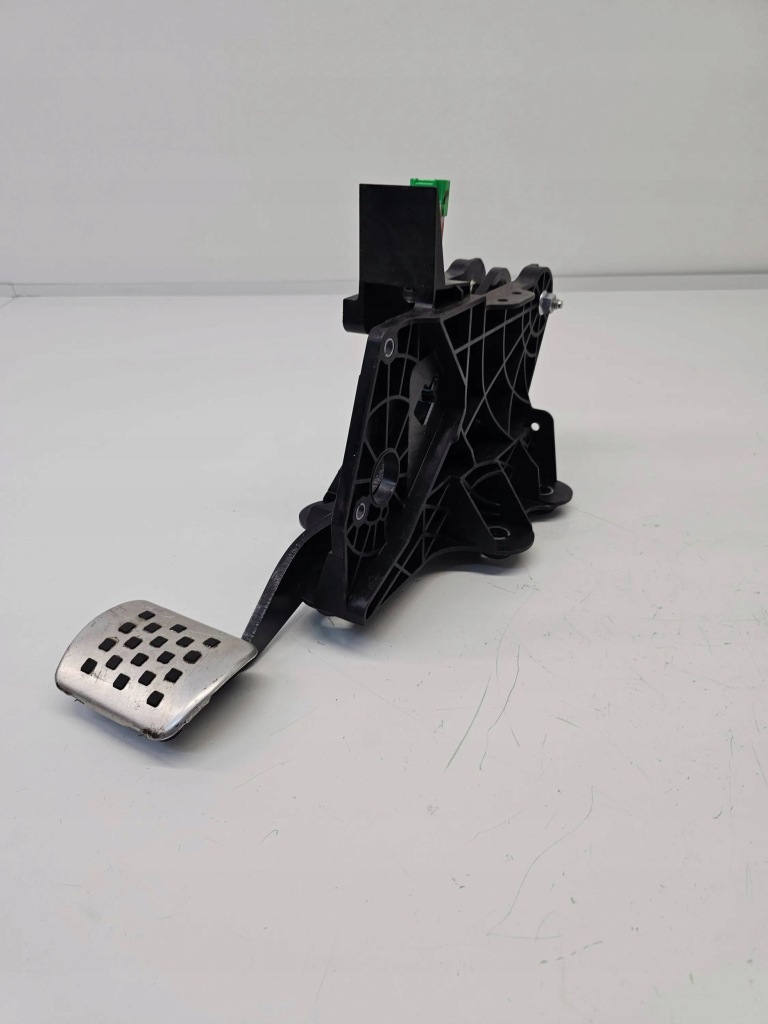 фото №2, Педаль гальма alpine a110 6020016470