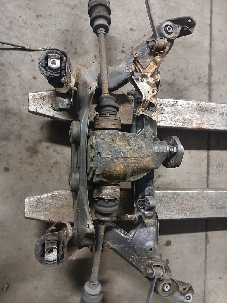 фото №1, Підрамник підрамник mercedes w208 clk