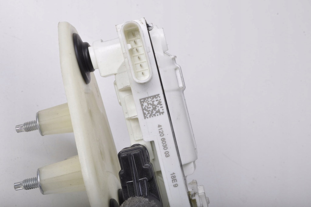 фото №11, Maserati levante замок дверь правый перед anglik