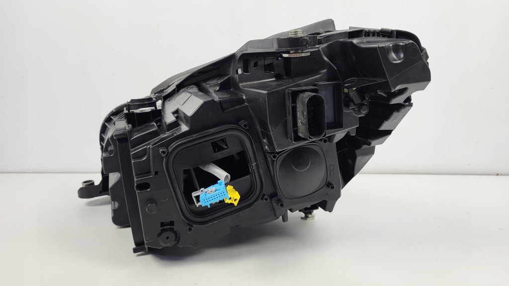 -фара фара перед правый  mercedes cls w218 a218 full led 2010- Доставка