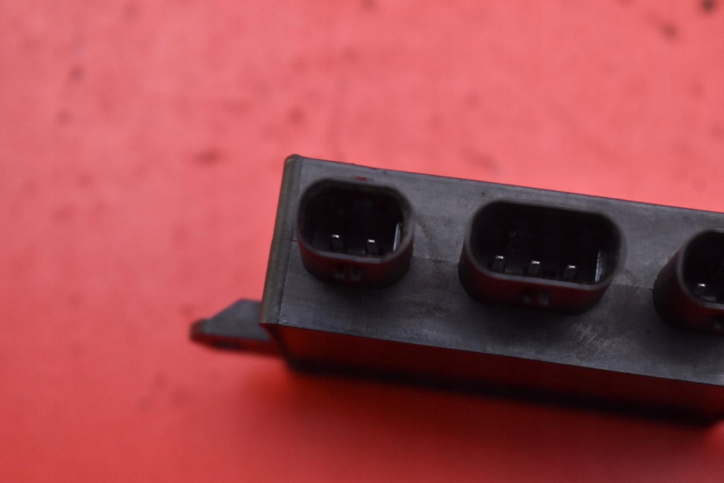 Датчик відкривання кришки smart 31419603 volvo xc90 2 2 14-20 Зі Шроту