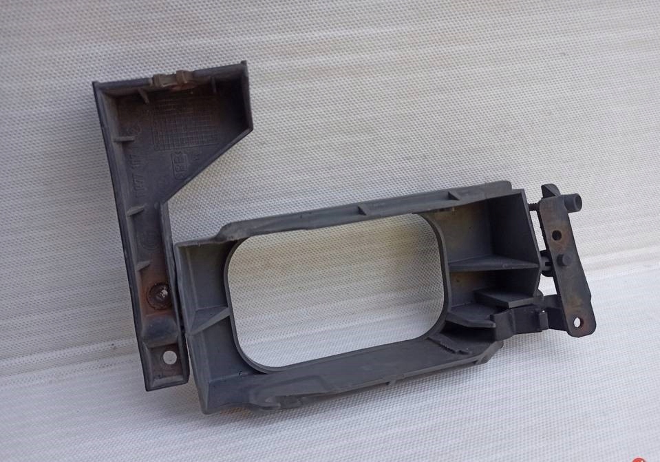 фото №6, Bmw e36 рамка кронштейн протитуманна фара ліва