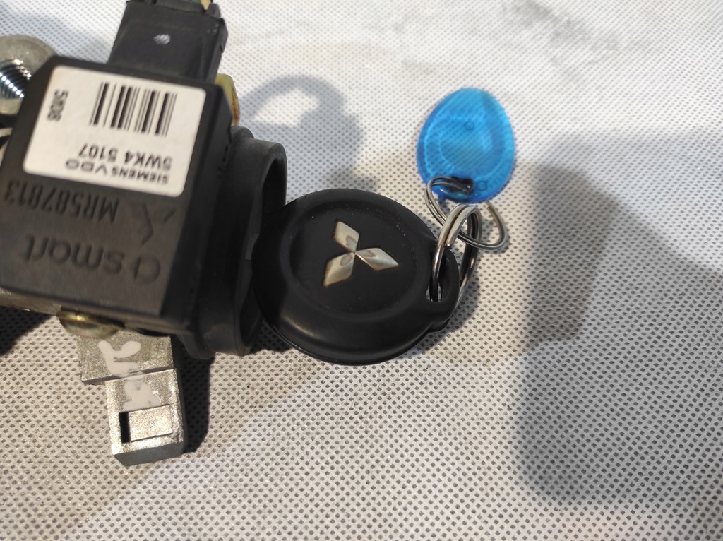 фото №8, Mitsubishi colt vi 6 замок запалювання + ключ mr955230 mr587813 siemens vdo