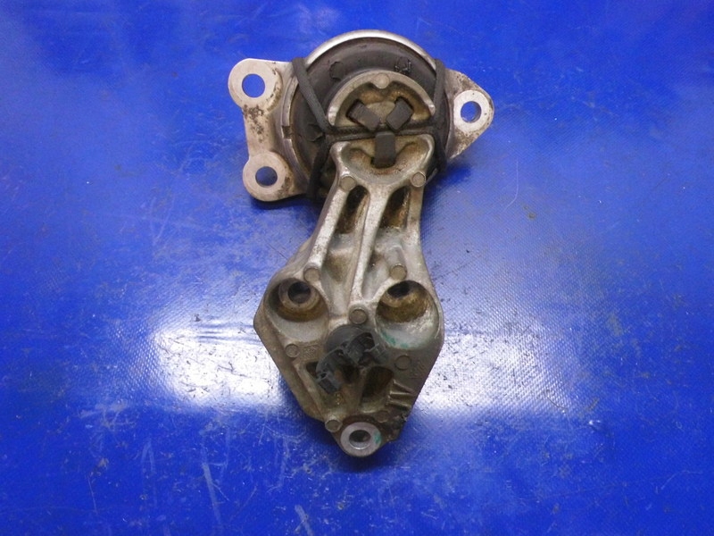 фото №1, Кронштейн подушка двигателя 1.9dci renault megane iii