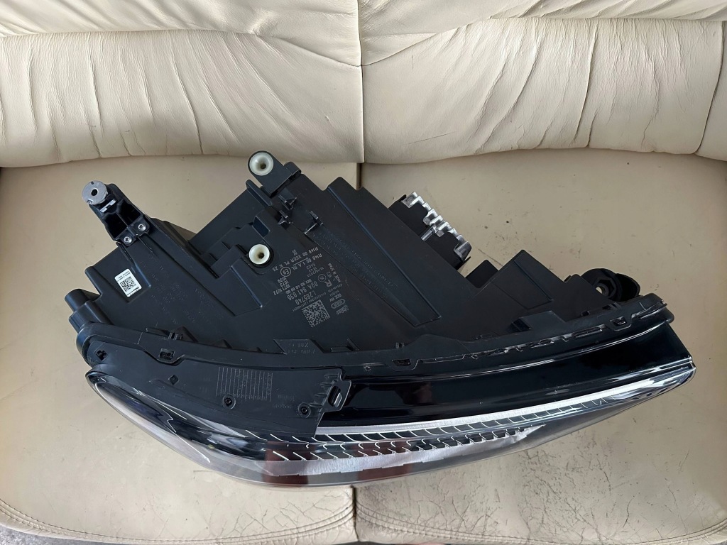 фото №7, Audi q4 sportback e-tron 2022 лампа передня