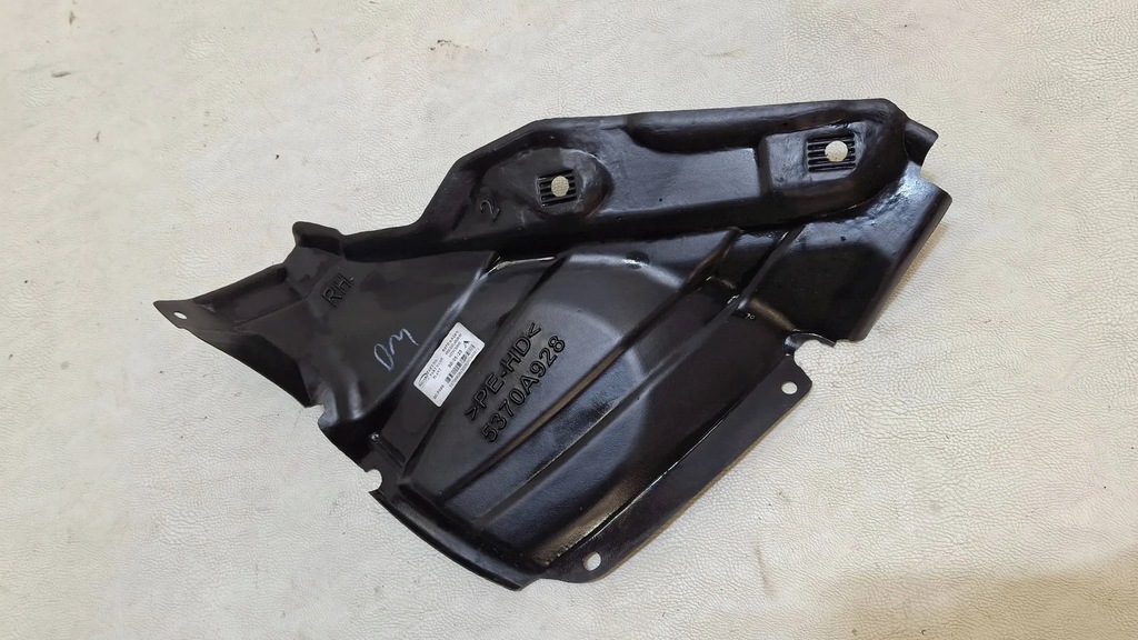 фото №11, Решётка бампера правая vw arteon r-line 3g8853666f