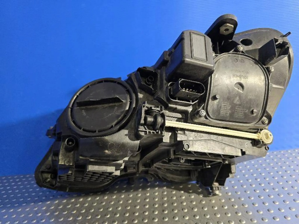 Mercedes w212 рестайлинг  led full led a2128209259 фара передняя перед правый Доставка