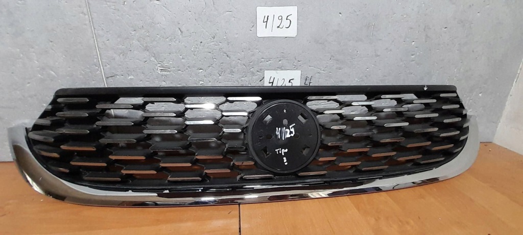 Купити Tipo 2 решітка радіатора решітка  хром 15-22 52033259 52029735