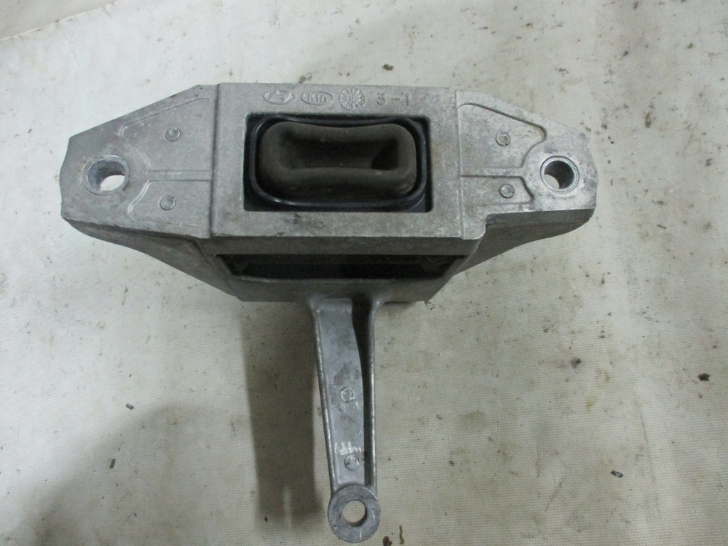 фото №11, Подушка двигуна hyundai ioniq kia niro 1,6 hybrid 21810-g2000