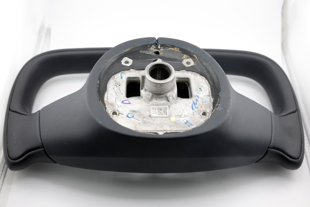 фото №6, Tesla model s/x plaid воздуховод yoke кожаный oem 1622612-00-g eu