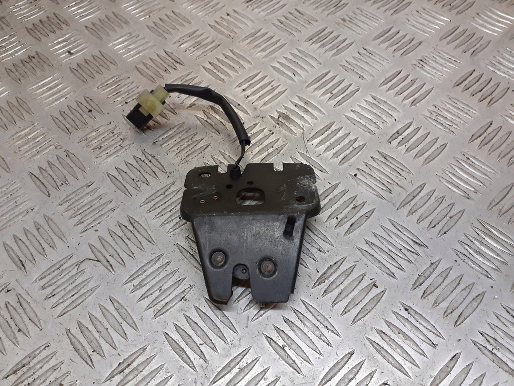 фото №1, Замок передней капот alfa romeo 156