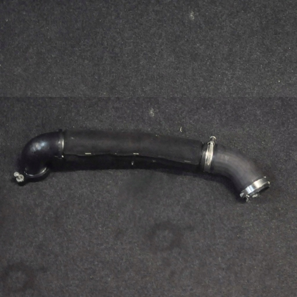 фото №1, Audi q3 8u 2014 правая сторона wąż / труба интеркулер