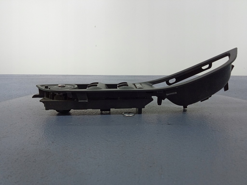 фото №7, Focus mk3 панель вікон лівий перед am5t14a132ca