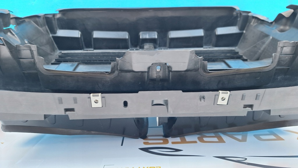 Bmw 2 f45 f46 шторка жалюзи электрическая радиатора Доставка