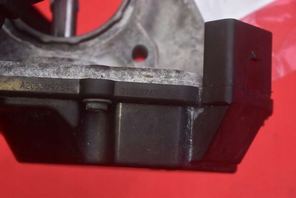 фото №7, Дросельна заслінка 057128063b audi a8 d3 4.2 tdi 326 km 05-07