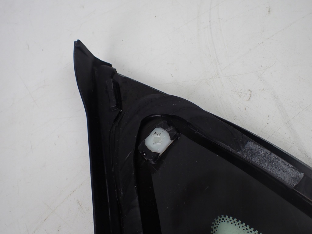 фото №9, Opel crossland x стекло кузовная правый задняя 2018