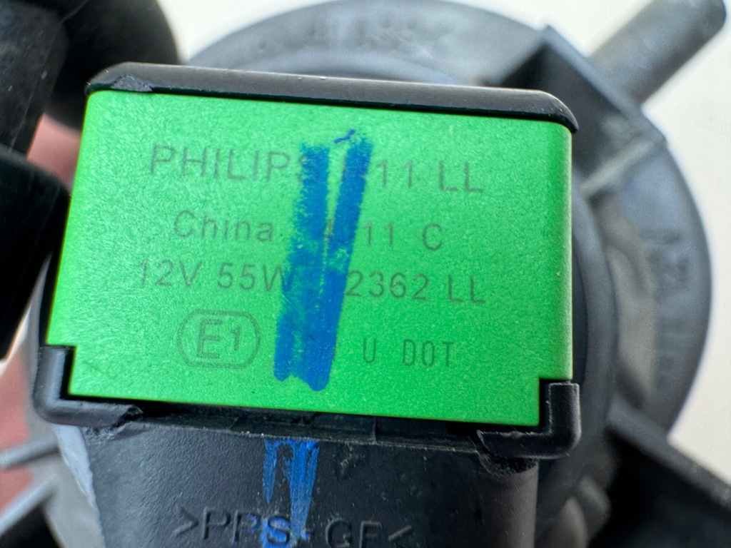 фото №14, Mazda iii 3 6 gj cx5 12r- лампа противотуманная фара правый перед 114-41977