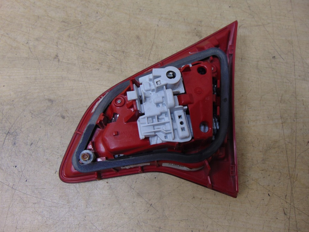 фото №10, Лампа левая задняя w крышка opel meriva b 13260838