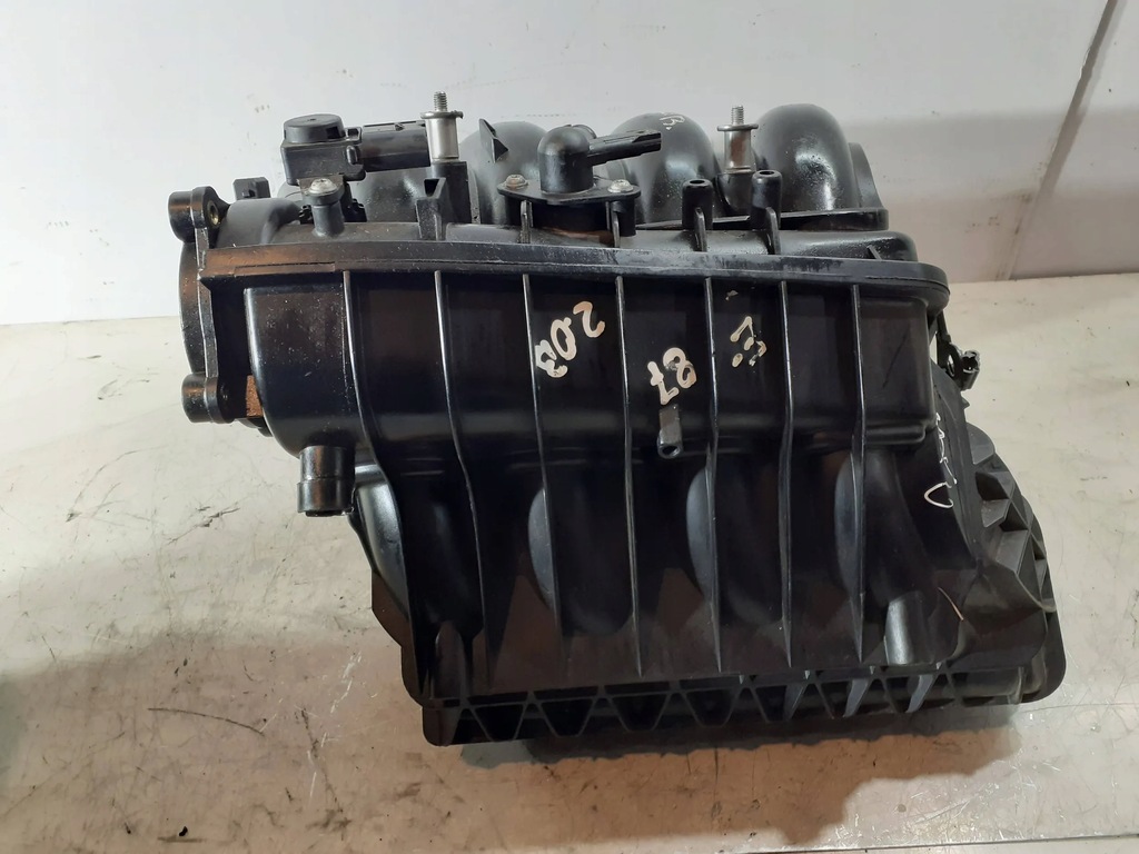 фото №6, Колектор всмоктуючий 7529432 bmw 1 e87 2.0b 04-