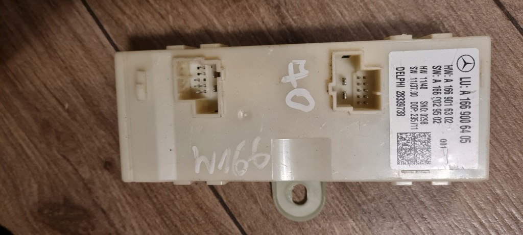 фото №1, Mercedes ml 166 w166 модуль электрический крышки a1669006405