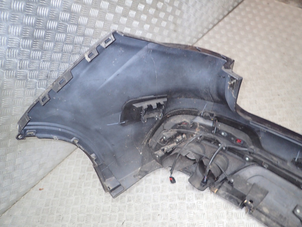 фото №9, Maserati levante trofeo бампер задний kompletny карбон 4pdc n13