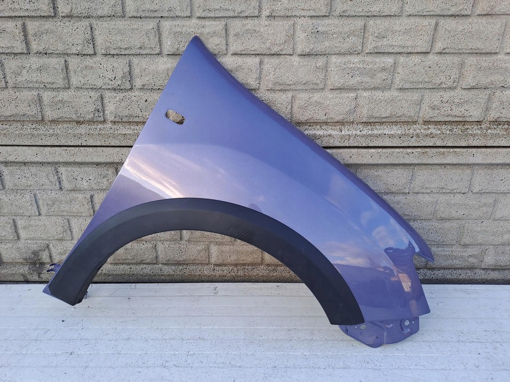 фото №1, Dacia sandero stepway 13- крила передній правий оригінал