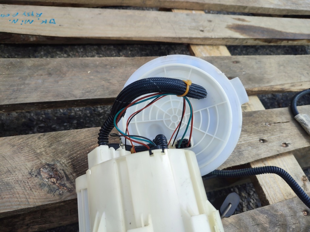 Купить Насос топлива opel astra h z16xep 1.6 13119487