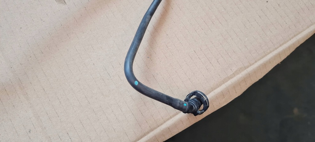 фото №7, Sq8 4m rsq8 шланг трубка wody 4.0 tfsi 4m0121081dd sq7 4m