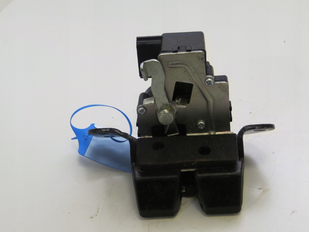 фото №7, Замок крышки задняя багажника hyundai i30 hb 07-10r